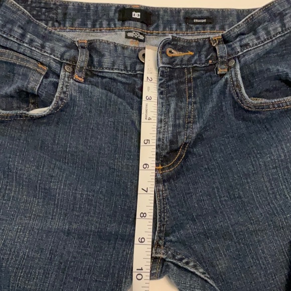 DC Shoe Company Unisex Straight Leg Jean Size 28Wx30L - Picture 10 of 12